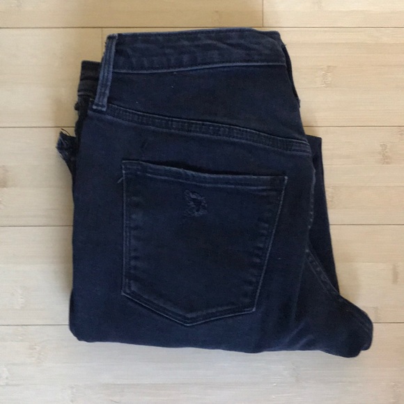 Black High Rise Ripped Skinny Jeans - Size 4 - Picture 2 of 3